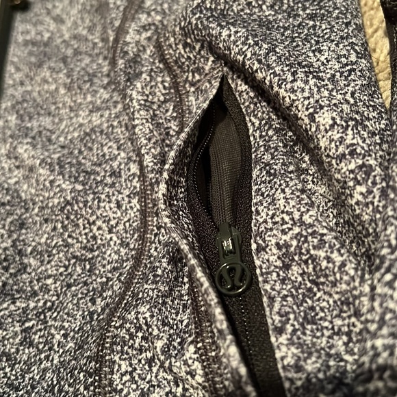 Lululemon Jacket - Picture 4 of 8